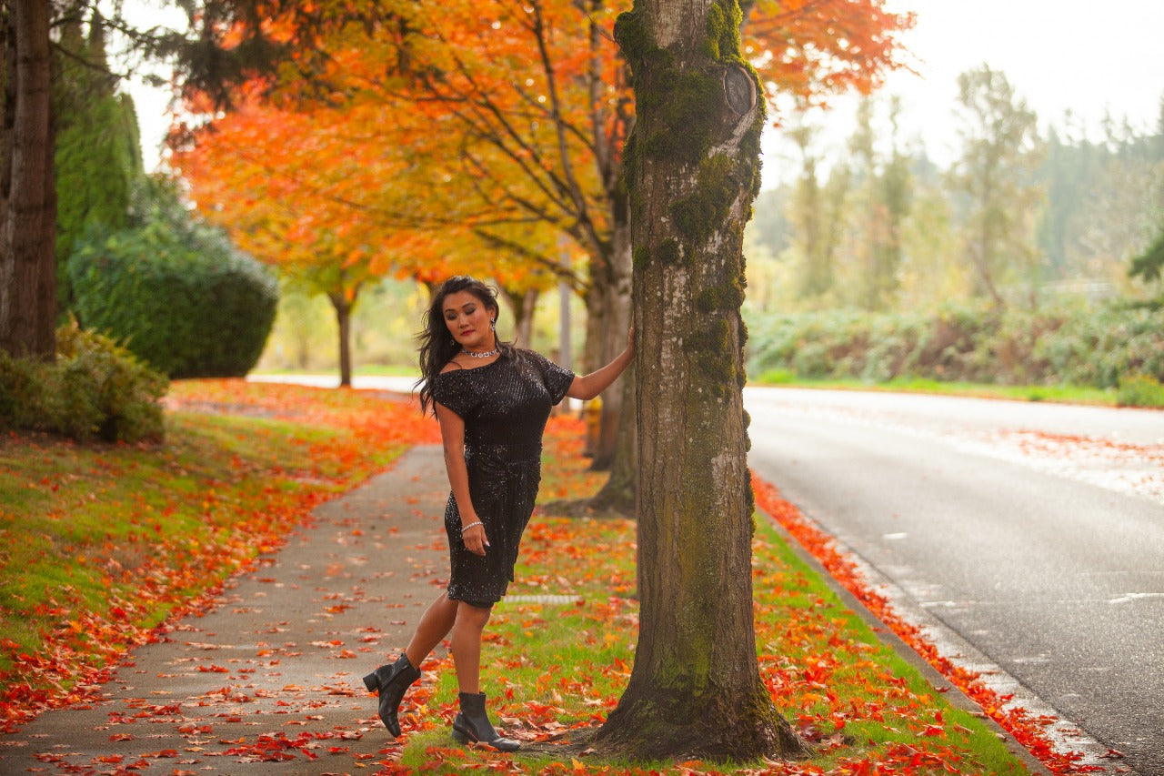 The Noir Glamour Midi